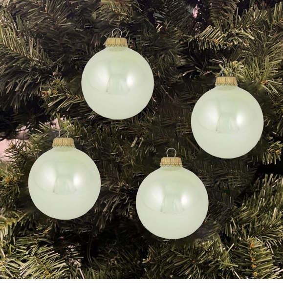 Krebs Christmas Glass Ball Ornaments 8 Pcs  2-5/8" Vanilla Ice Velvet Gold Caps - Picture 5 of 11